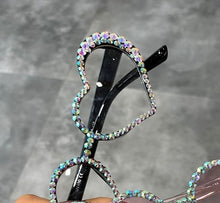 Load image into Gallery viewer, Vintage Heart Sunglasses Women Fashion Luxury Rhinestone
