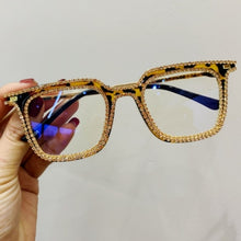 Load image into Gallery viewer, Women Sunglasses Vintage Luxury Rhinestone
